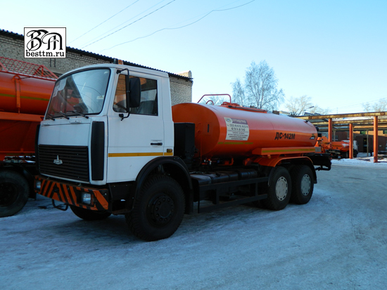 Автогудронатор ДС-142М Автогудронатор ДС-142М