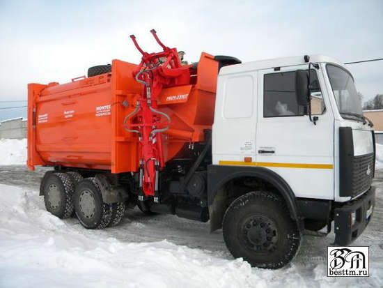 Мусоровоз с боковой загрузкой МКМ-3607 с маятниковой плитой Мусоровоз с боковой загрузкой МКМ-3607 с маятниковой плитой