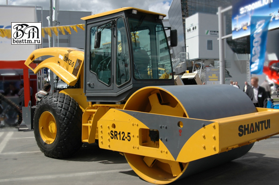 Каток SHANTUI SR12M Каток SHANTUI SR12M