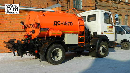 Автогудронатор ДС-4570 Автогудронатор ДС-4570