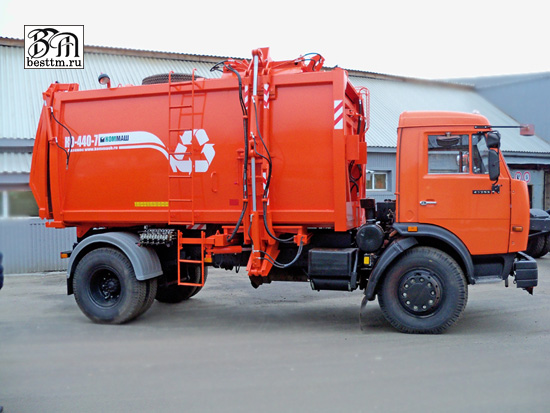 Мусоровоз с боковой загрузкой КО-440-7 Мусоровоз с боковой загрузкой КО-440-7