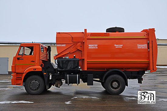 Мусоровоз с боковой загрузкой МКМ-4607 (новое название МК-4454-05) с маятниковой плитой Мусоровоз с боковой загрузкой МКМ-4607 (новое название МК-4454-05) с маятниковой плитой