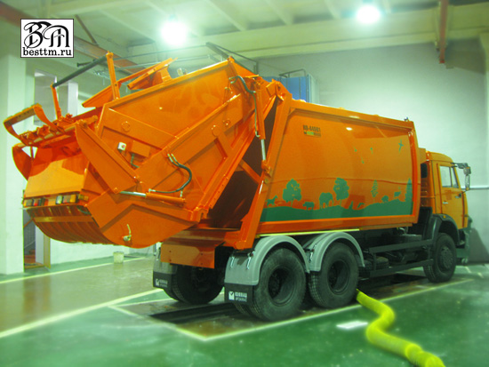 Мусоровоз с задней загрузкой КО-440В1 Мусоровоз с задней загрузкой КО-440В1
