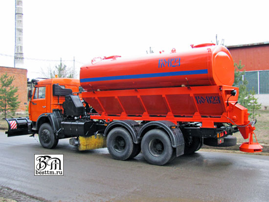 Комбинированная дорожная машина КО-823 на базе шасси КАМАЗ-65115-1071 Комбинированная дорожная машина КО-823 на базе шасси КАМАЗ-65115-1071
