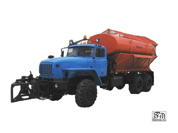 Машина комбинированная уборочная МД-432 Машина комбинированная уборочная МД-432