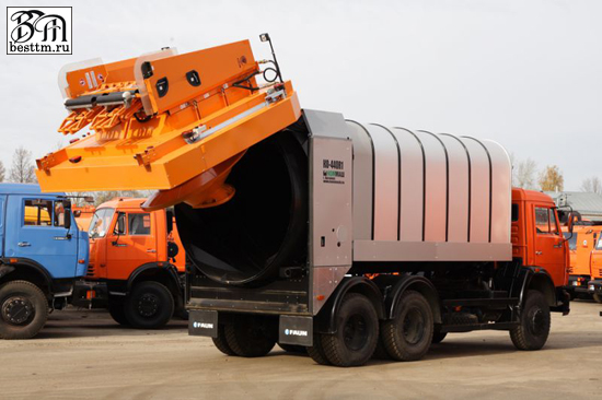 Мусоровоз с задней загрузкой КО-440R1 Мусоровоз с задней загрузкой КО-440R1