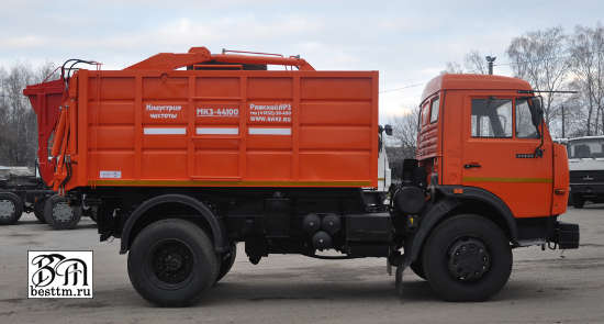 Мусоровоз с задней загрузкой МКЗ-44100 (новое название МК-4440-04) Мусоровоз с задней загрузкой МКЗ-44100 (новое название МК-4440-04)