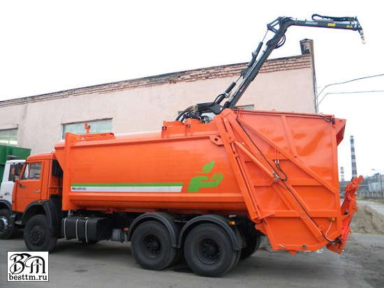 Мусоровоз с задней загрузкой МКЗ 4709-03 (новое название МК-4447-08) с КМУ Мусоровоз с задней загрузкой МКЗ 4709-03 (новое название МК-4447-08) с КМУ